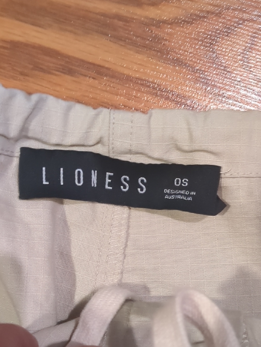 Lioness Utility Pants Color -Stone - Picture 9 of 12